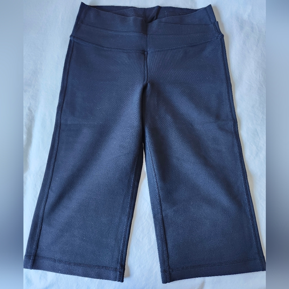 Lululemon Astro Crop Bundle
